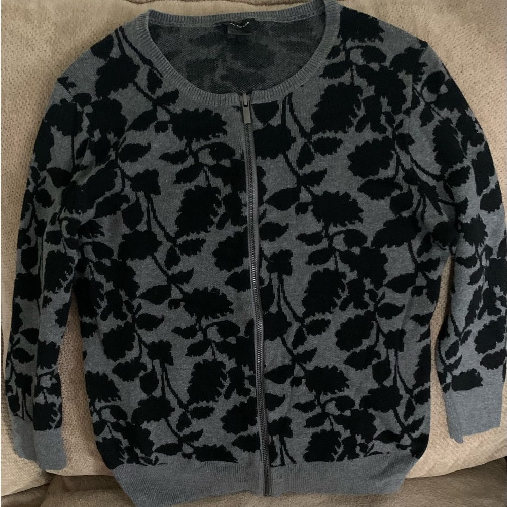 Ann Taylor Zip Front Women’s Sweater.